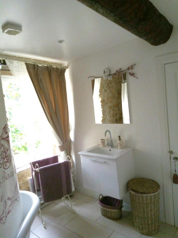 Maison De L'Amour Apartment Chardonnay Assignan Ngoại thất bức ảnh